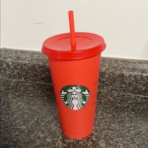2020 edition Starbucks red color changing cup